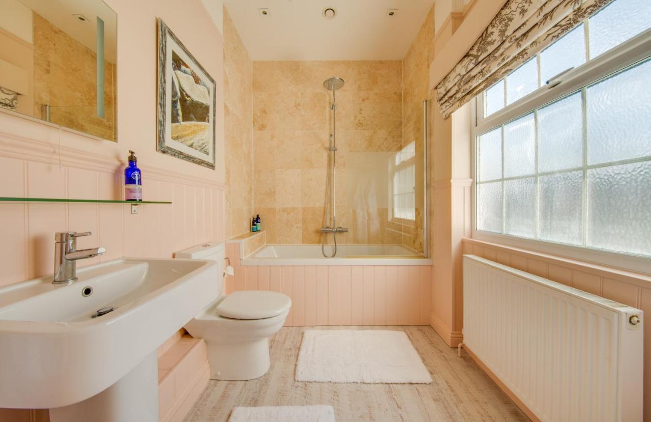 The Montpellier Townhouse Villa Челтнъм Екстериор снимка